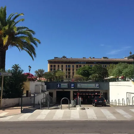 Διαμέρισμα Au Coeur De La Vieille