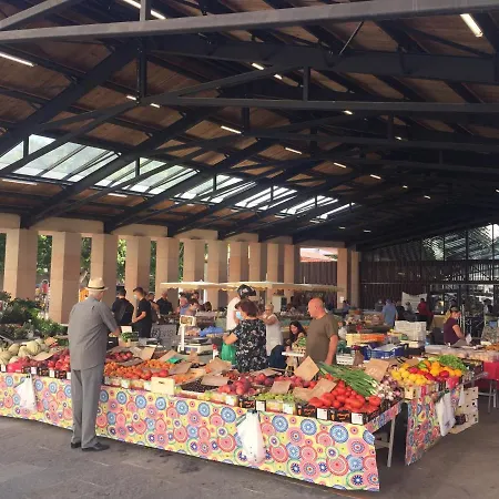 Apartment Au Coeur De La Vieille Ajaccio (Corsica)