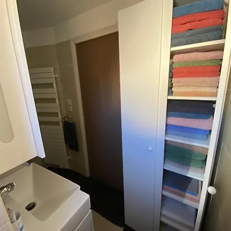 Apartament Au Coeur De La Vieille Ajaccio (Corsica)