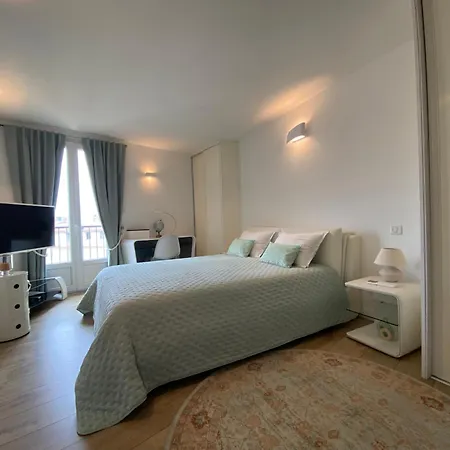Au Coeur De La Vieille Ajaccio (Corsica)