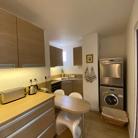 Au Coeur De La Vieille Apartament *