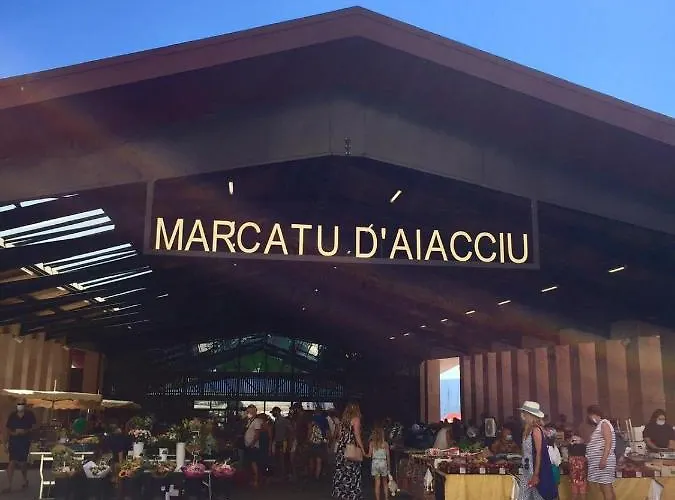 Appartamento Au Coeur De La Vieille Ajaccio (Corsica)