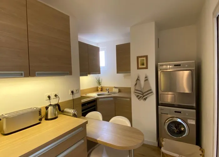 Au Coeur De La Vieille Apartment *