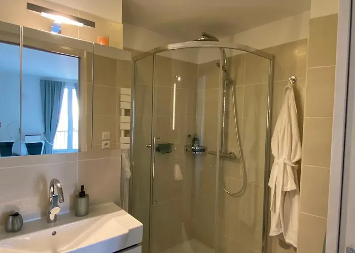 Au Coeur De La Vieille *